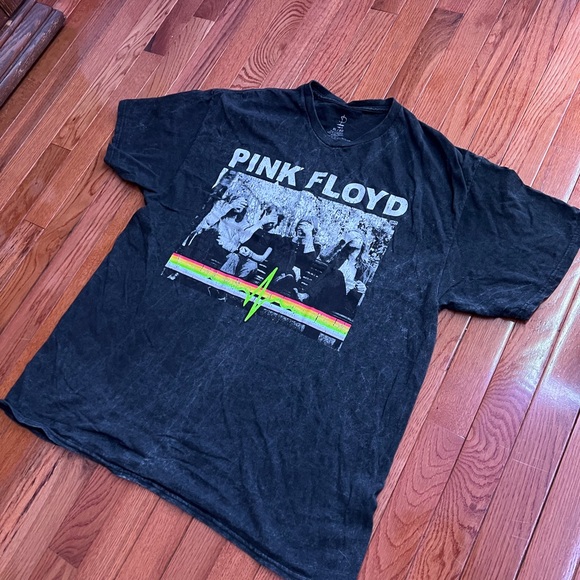 Pink Floyd graphic T-shirt - Picture 4 of 5